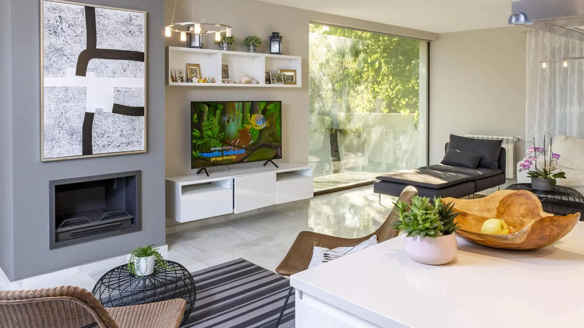 Villa Carmen, Marbella With Private Pool 0*,  Ισπανία