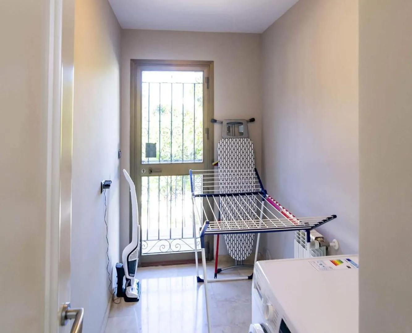 Villa Carmen, Marbella With Private Pool