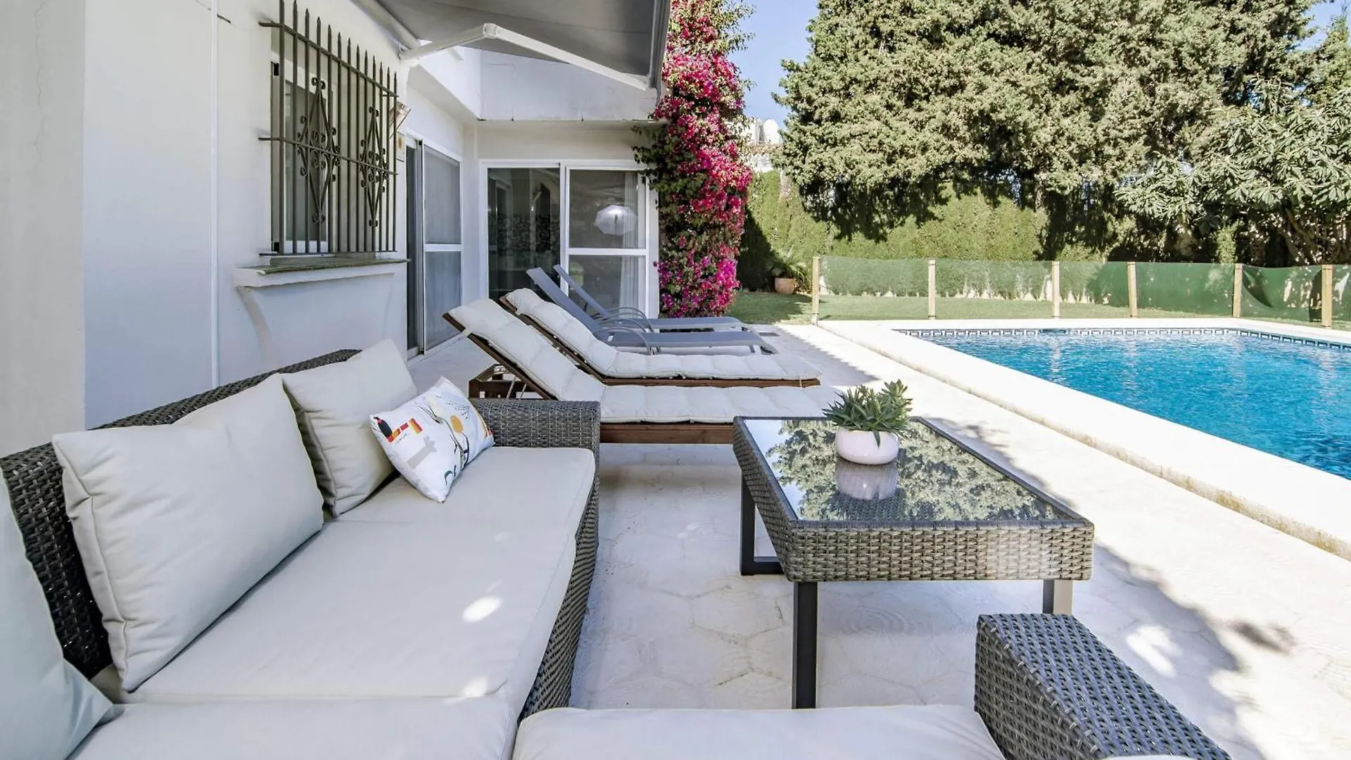 Villa Carmen, Marbella With Private Pool
